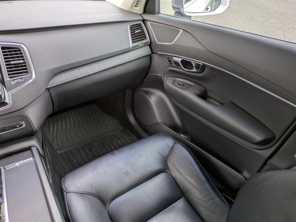 used 2020 Volvo XC90 car