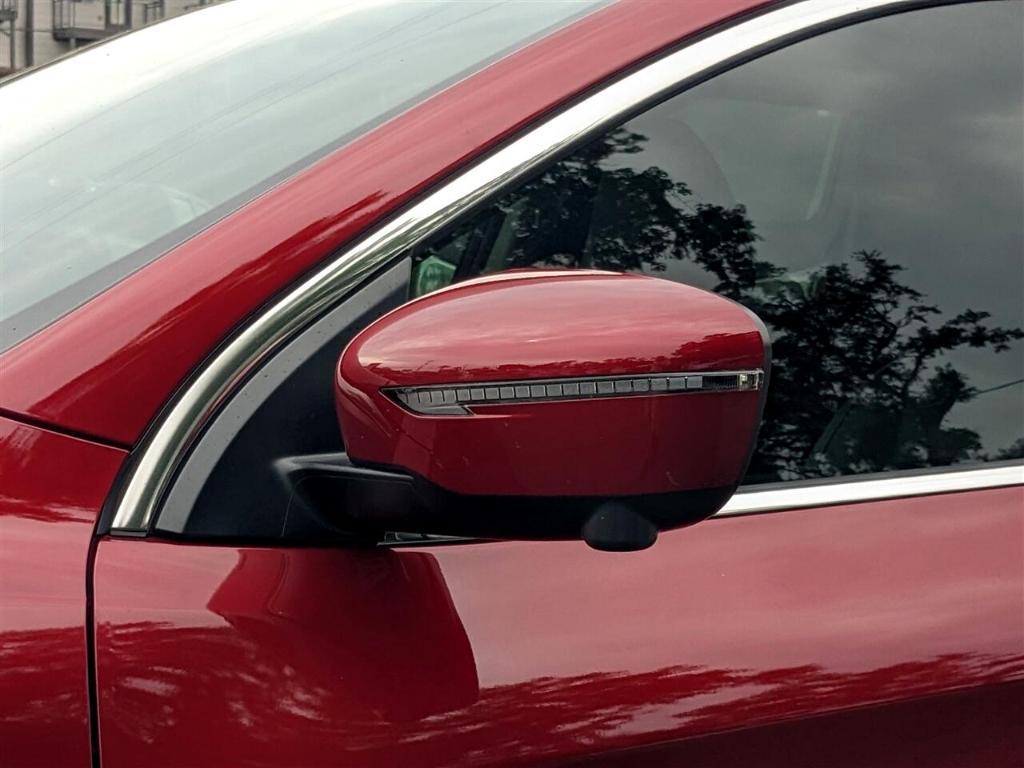 used 2020 Nissan Rogue Sport car, priced at $21,995