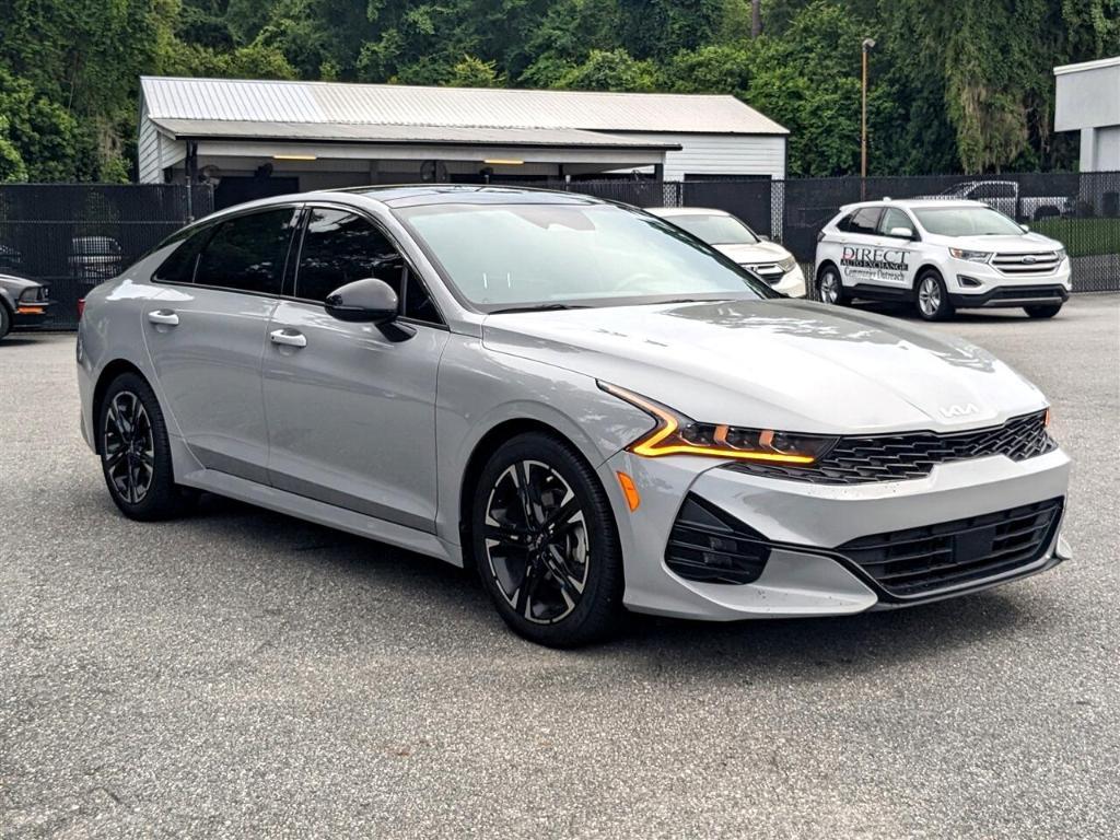 used 2022 Kia K5 car