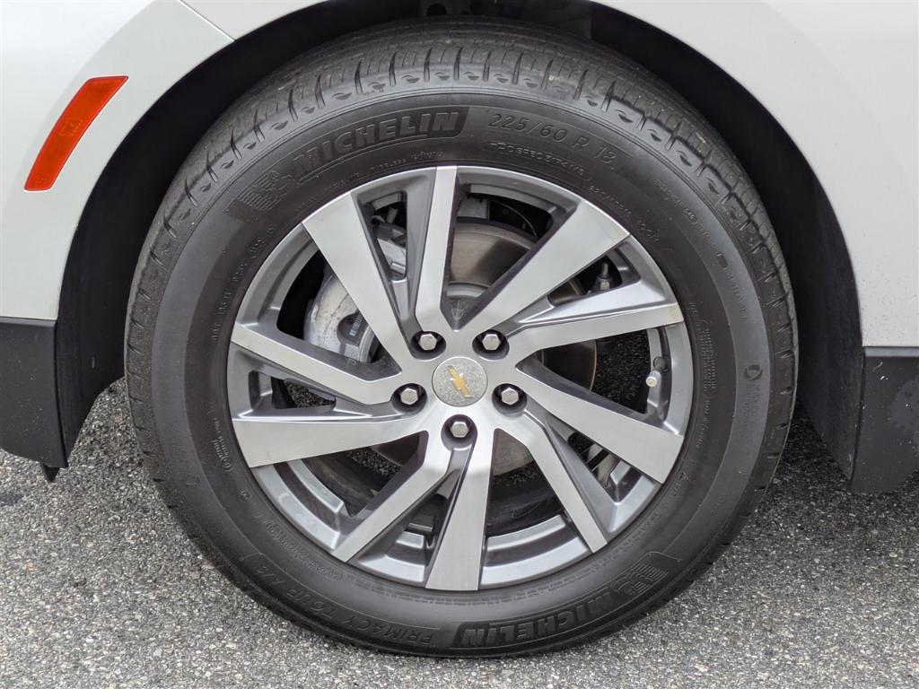 used 2022 Chevrolet Equinox car, priced at $23,995