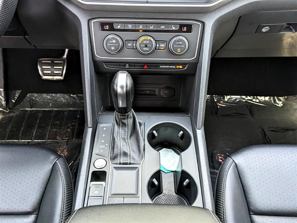 used 2021 Volkswagen Atlas Cross Sport car