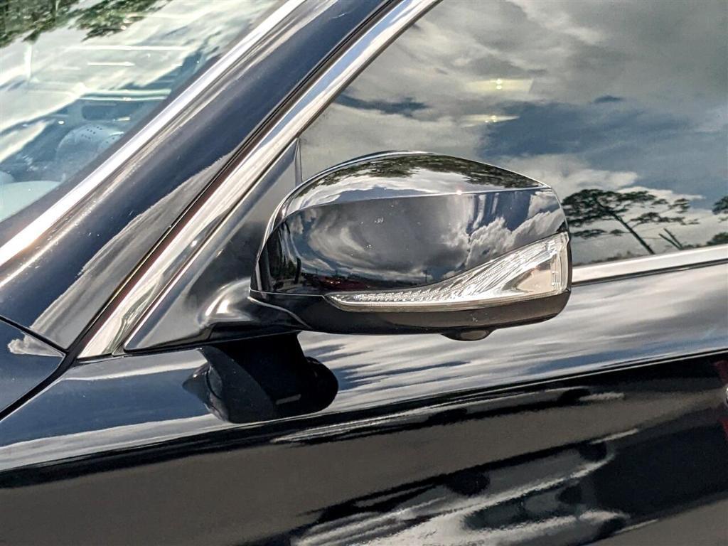used 2015 INFINITI Q70L car, priced at $18,995