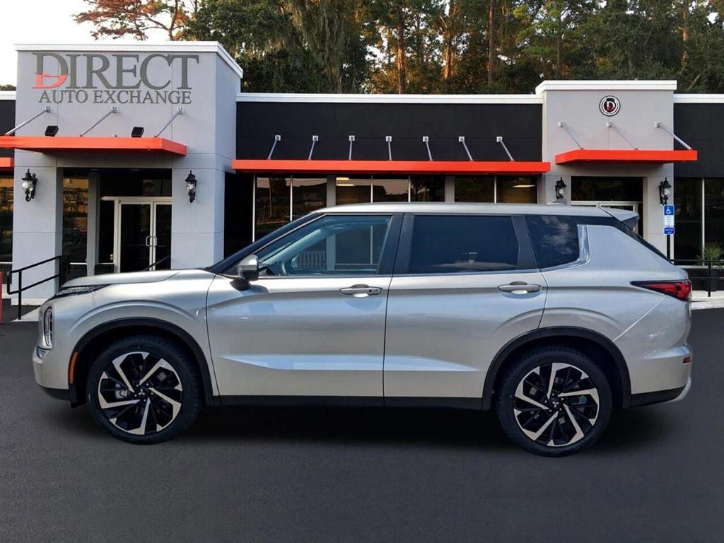 used 2024 Mitsubishi Outlander car, priced at $28,995