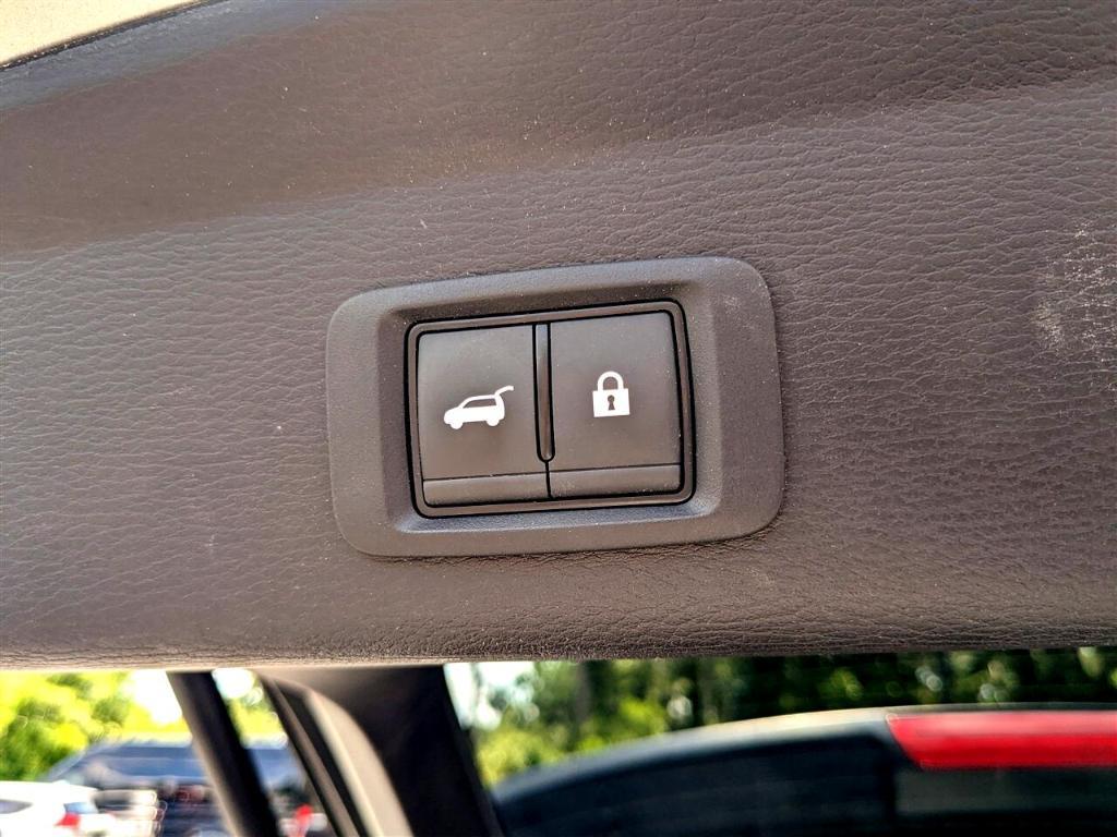 used 2024 Mitsubishi Outlander car, priced at $28,995