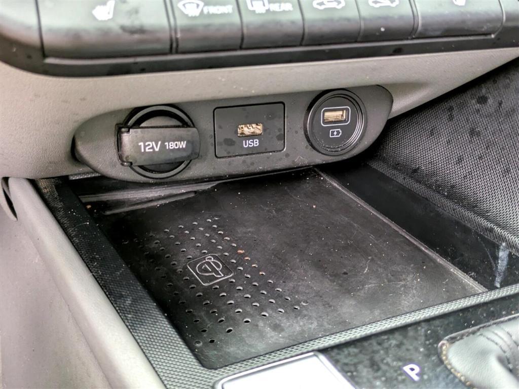 used 2022 Hyundai Elantra car, priced at $18,995