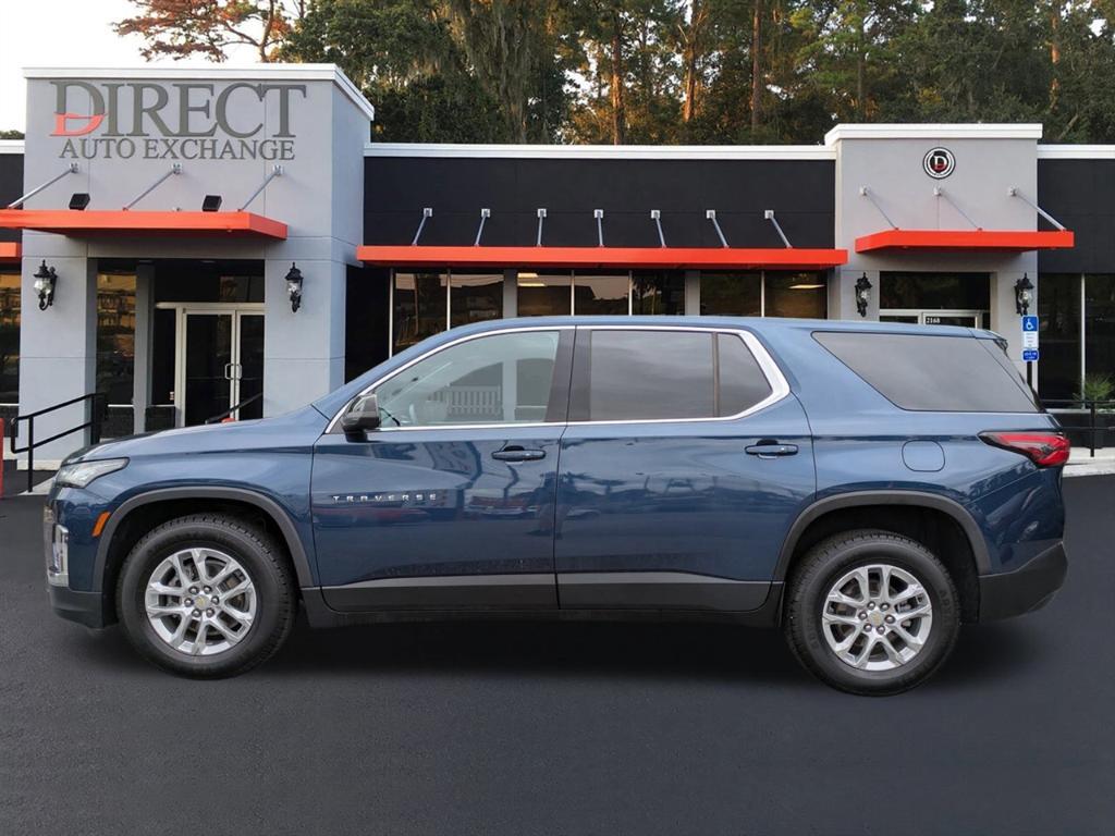 used 2022 Chevrolet Traverse car, priced at $25,995