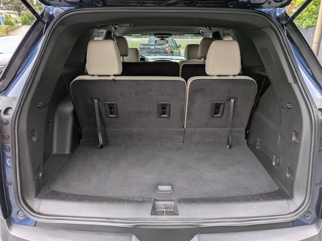 used 2022 Chevrolet Traverse car, priced at $25,995