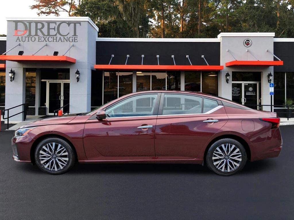 used 2023 Nissan Altima car, priced at $21,995