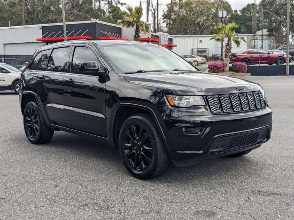 used 2018 Jeep Grand Cherokee car