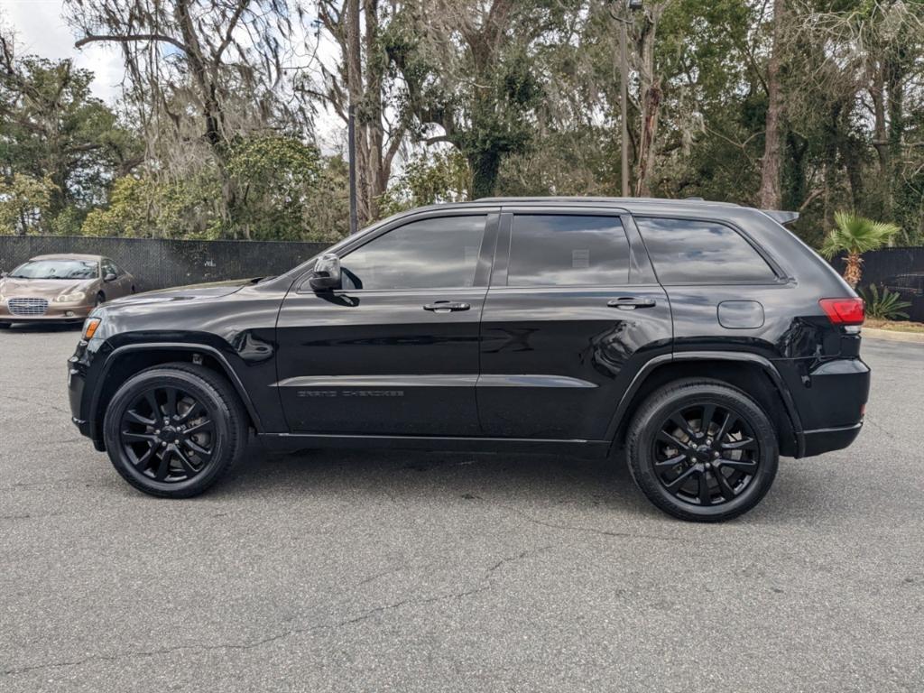 used 2018 Jeep Grand Cherokee car