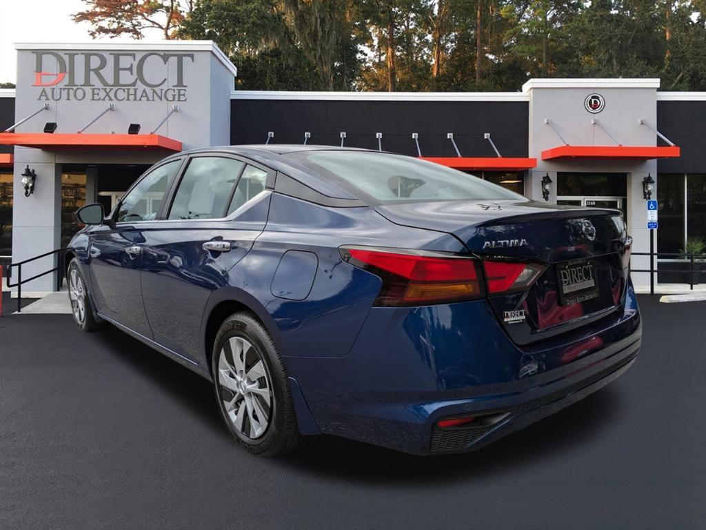 used 2021 Nissan Altima car