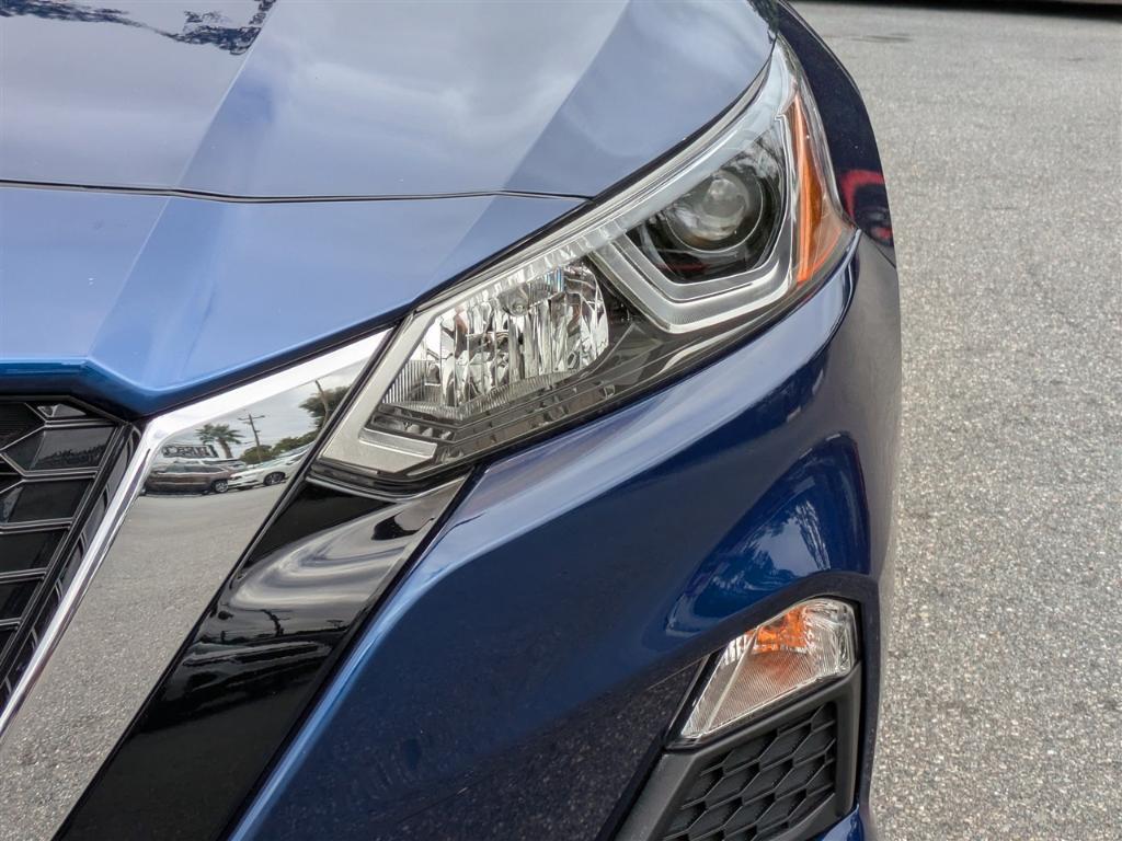 used 2021 Nissan Altima car
