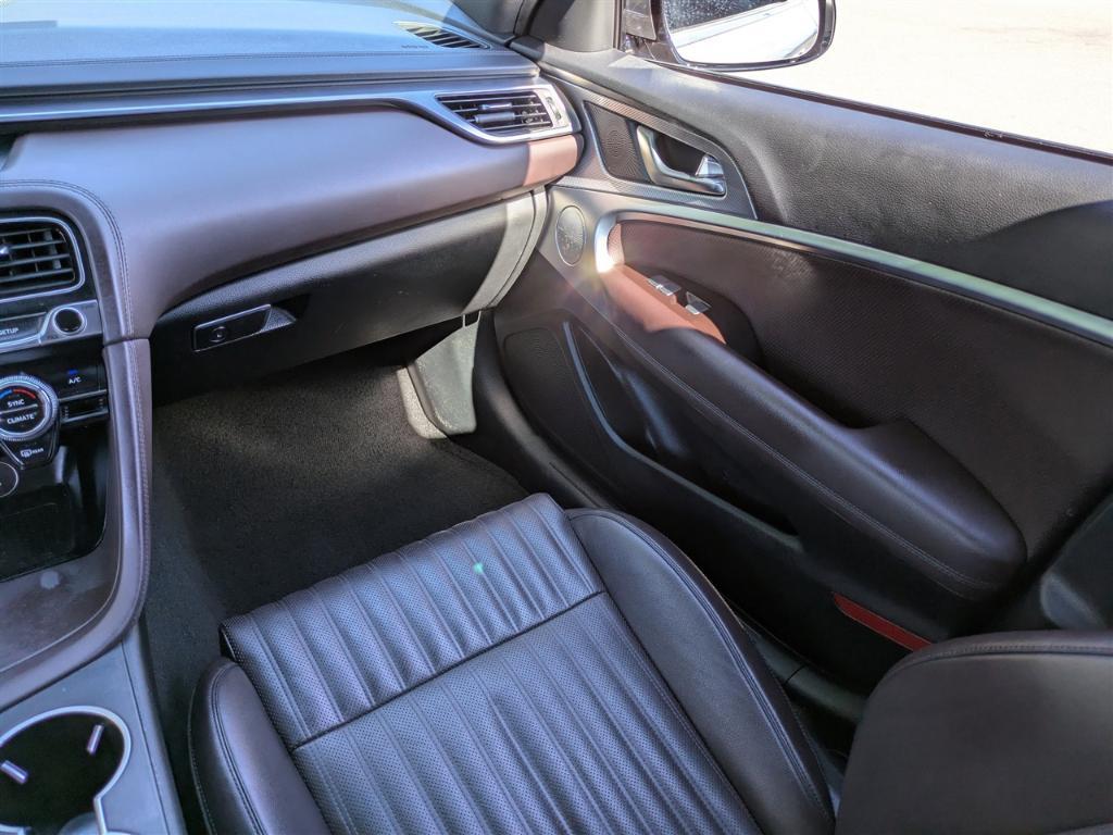 used 2022 Genesis G70 car, priced at $28,995