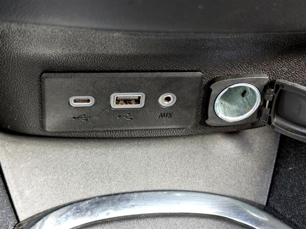 used 2020 Chevrolet Malibu car, priced at $19,995