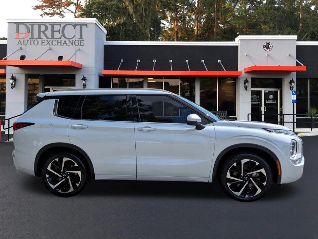 used 2022 Mitsubishi Outlander car, priced at $27,995