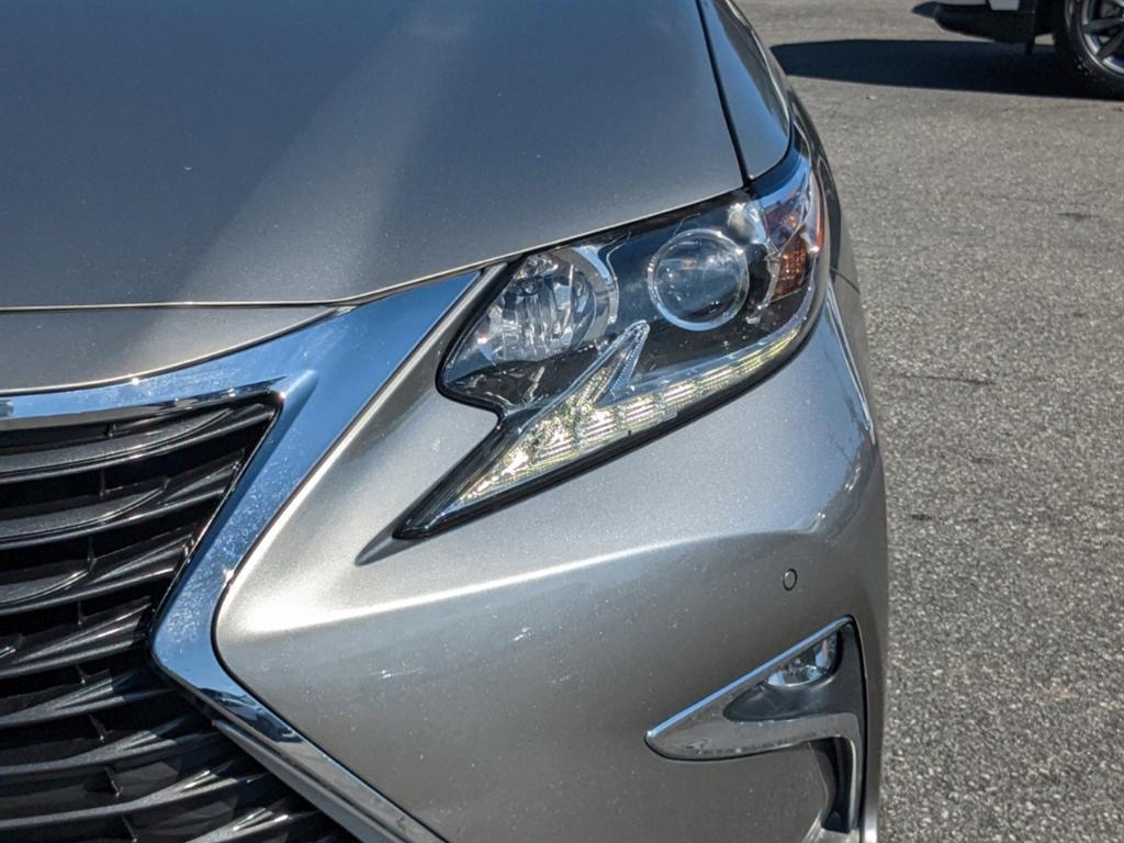 used 2017 Lexus ES 350 car, priced at $20,995