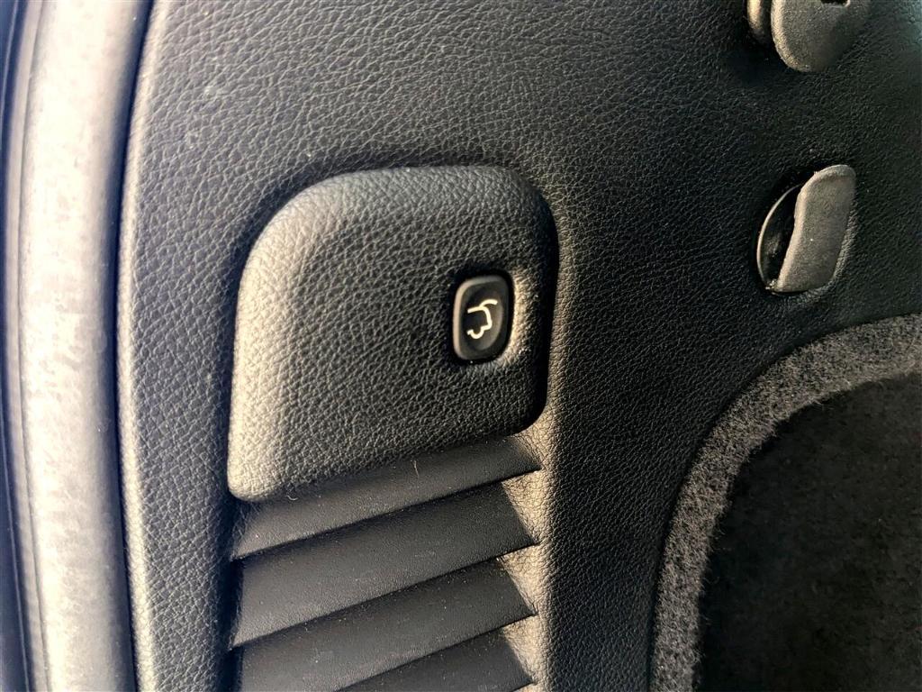 used 2018 Jeep Grand Cherokee car, priced at $20,995