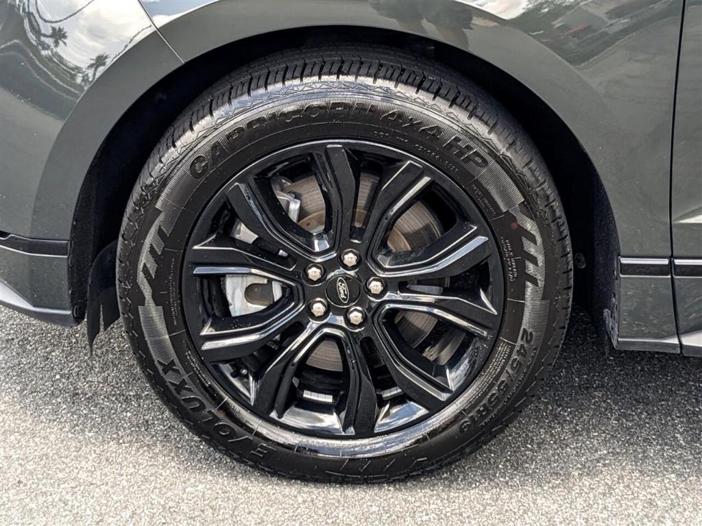 used 2022 Ford Edge car, priced at $22,995