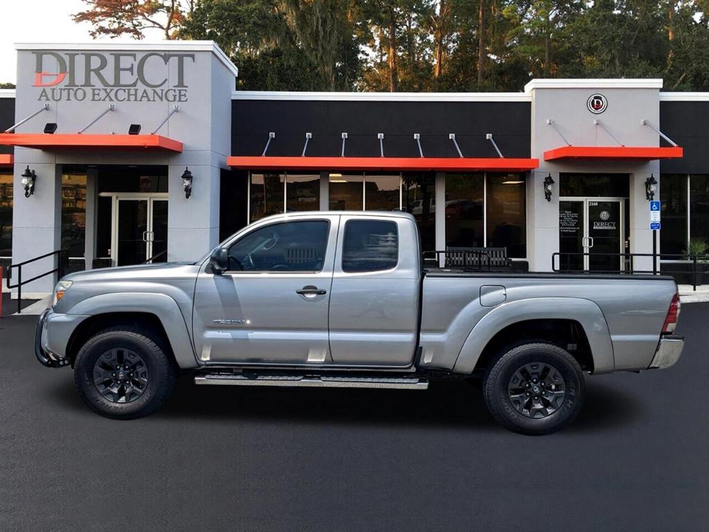 used 2014 Toyota Tacoma car, priced at $18,995
