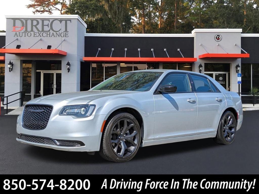 used 2022 Chrysler 300 car, priced at $25,995