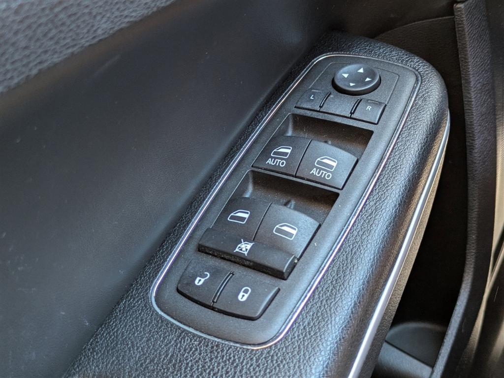 used 2022 Chrysler 300 car, priced at $25,995