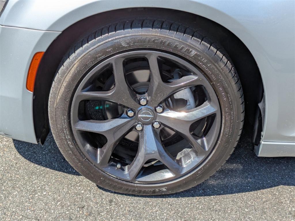 used 2022 Chrysler 300 car, priced at $25,995