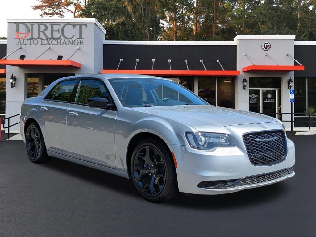 used 2022 Chrysler 300 car, priced at $25,995