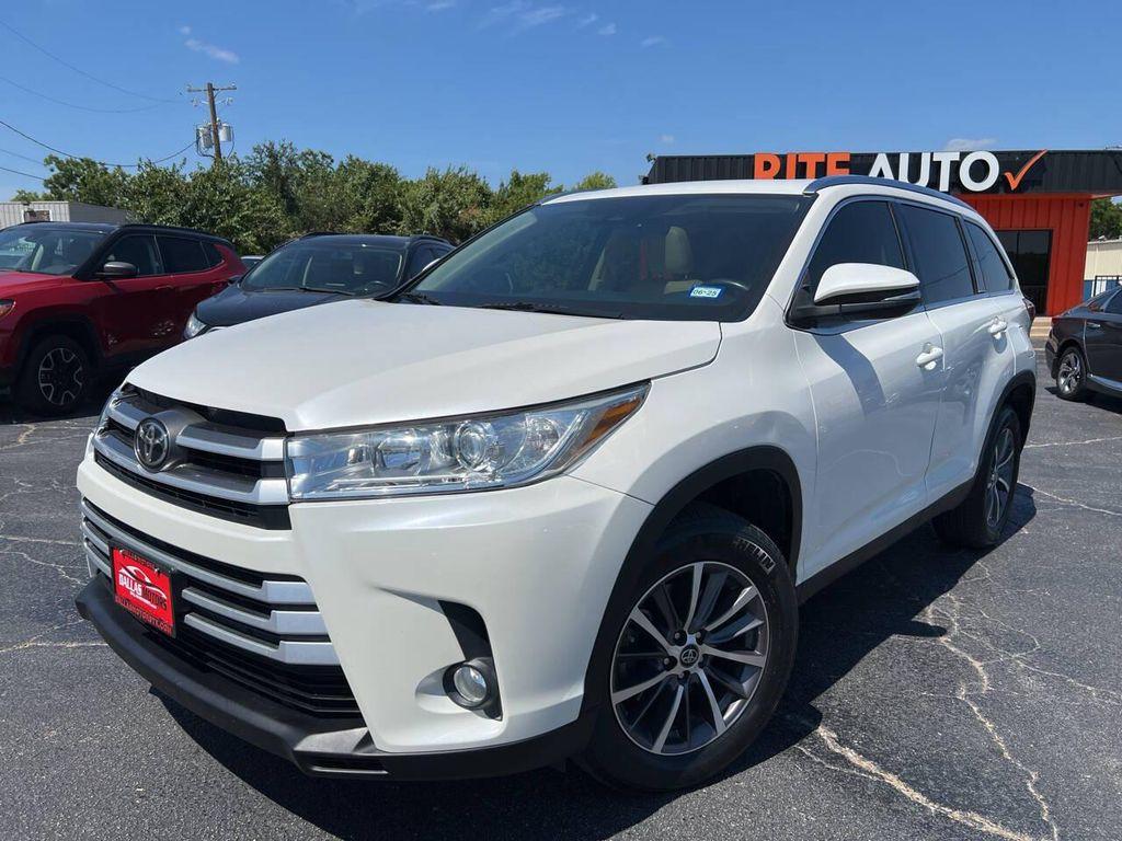 used 2019 Toyota Highlander car, priced at $25,997