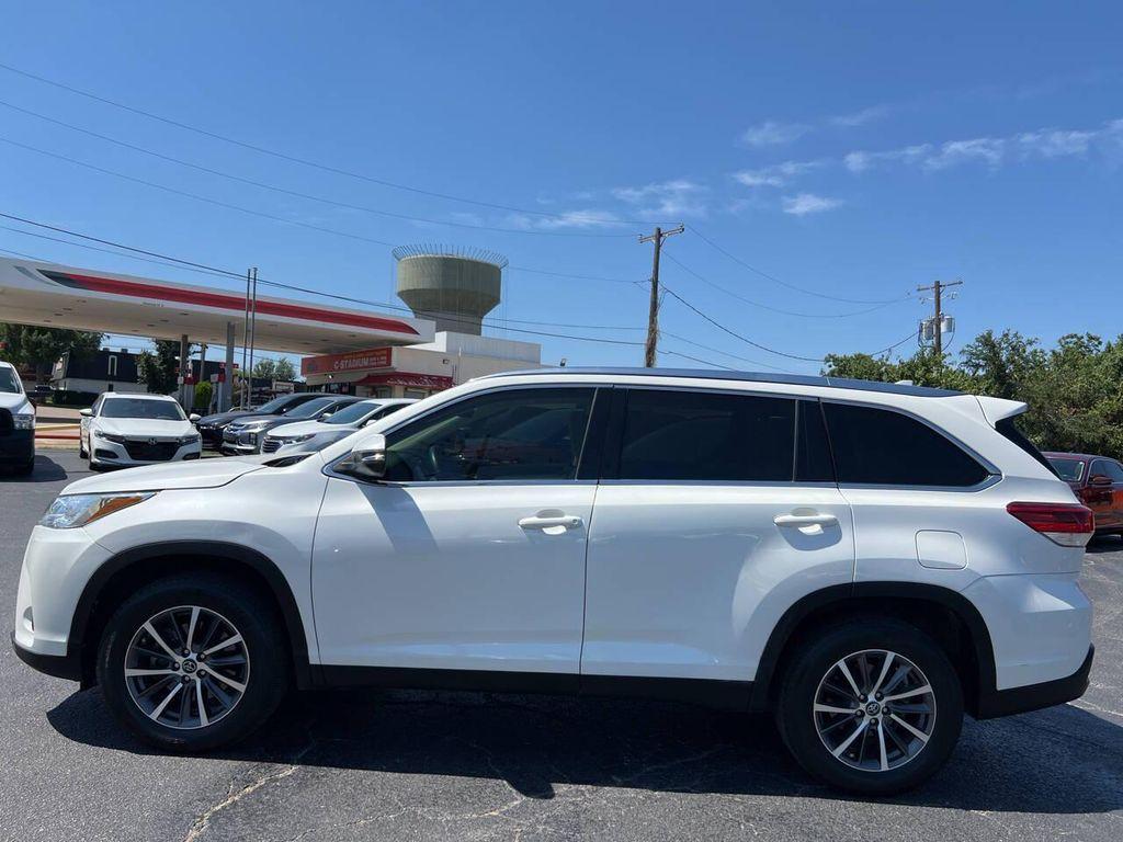 used 2019 Toyota Highlander car, priced at $25,997