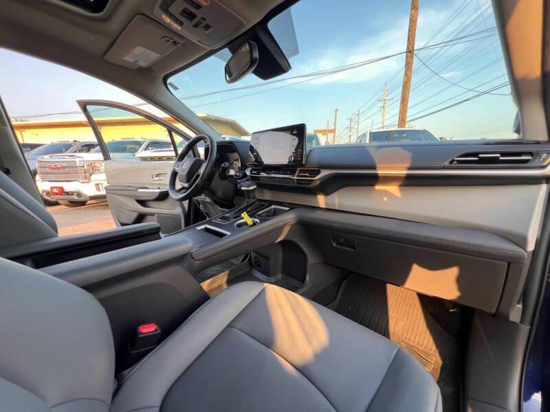 used 2021 Toyota Sienna car, priced at $24,995