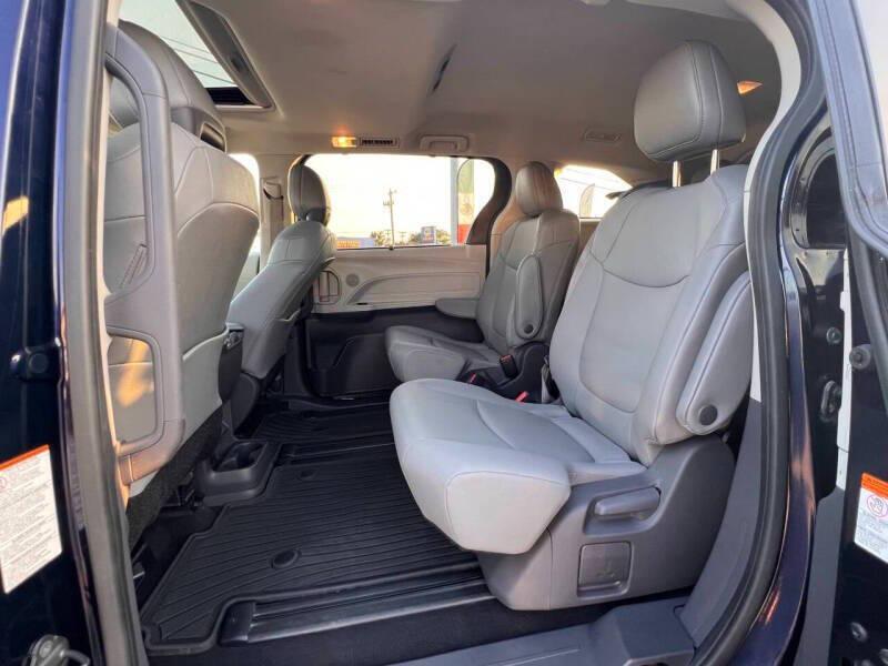 used 2021 Toyota Sienna car, priced at $24,995