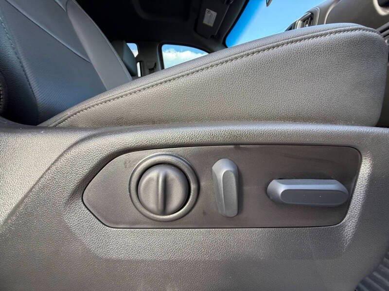 used 2022 Chevrolet Silverado 2500 car, priced at $39,995