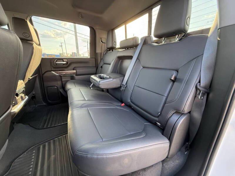 used 2022 Chevrolet Silverado 2500 car, priced at $39,995