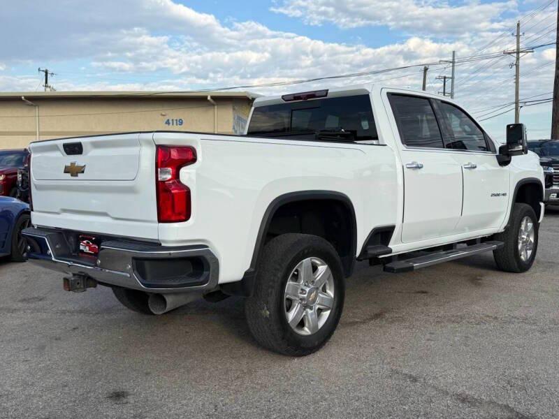 used 2022 Chevrolet Silverado 2500 car, priced at $39,995