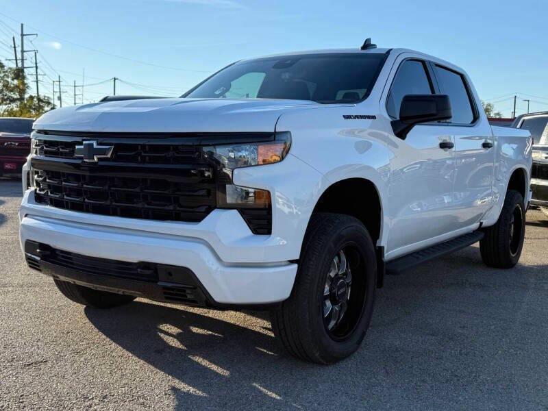 used 2025 Chevrolet Silverado 1500 car, priced at $27,995