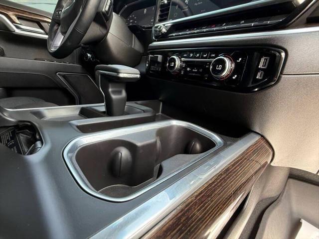 used 2024 GMC Sierra 1500 car, priced at $38,995