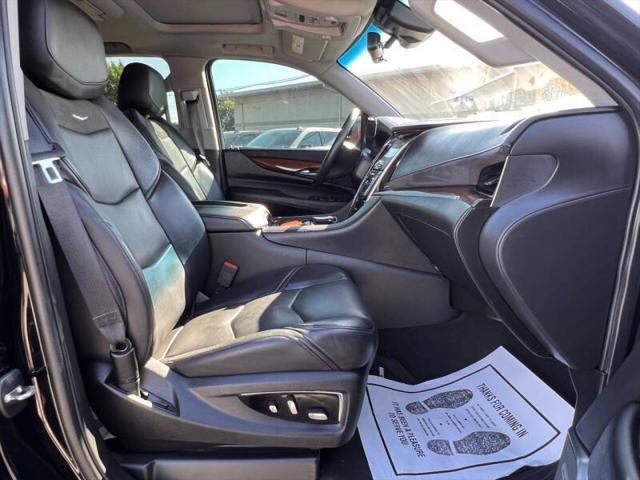 used 2019 Cadillac Escalade ESV car, priced at $26,995