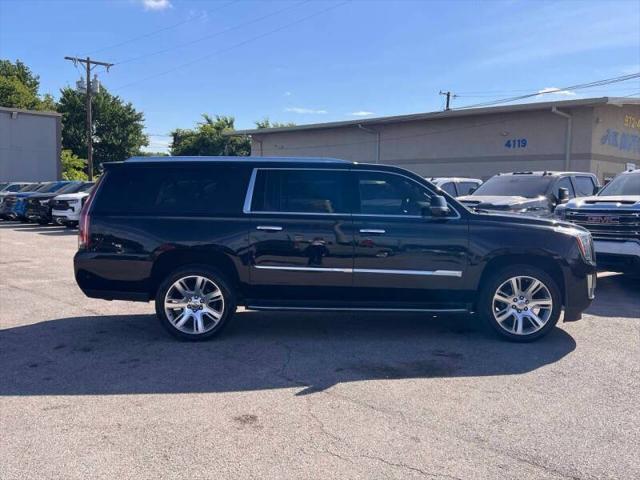 used 2019 Cadillac Escalade ESV car, priced at $26,995