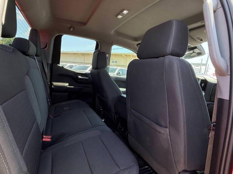 used 2023 GMC Sierra 1500 car, priced at $33,995