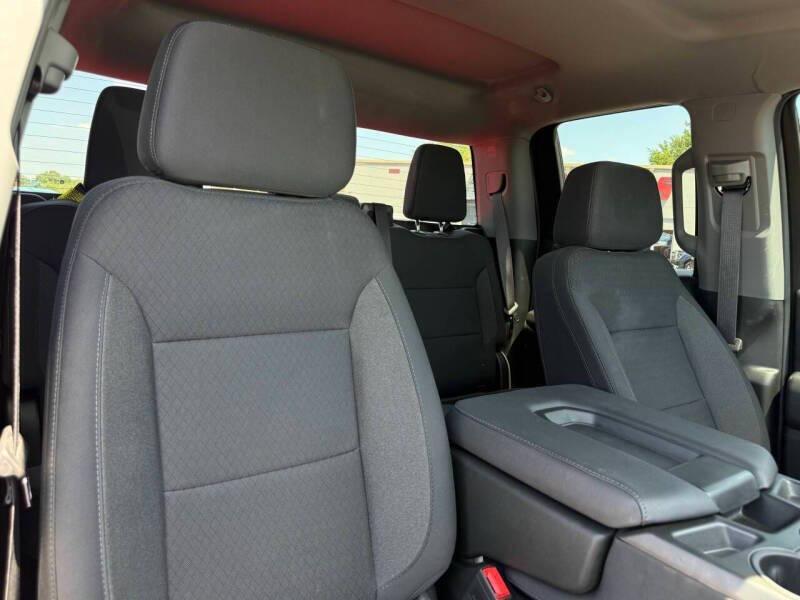 used 2023 GMC Sierra 1500 car, priced at $33,995