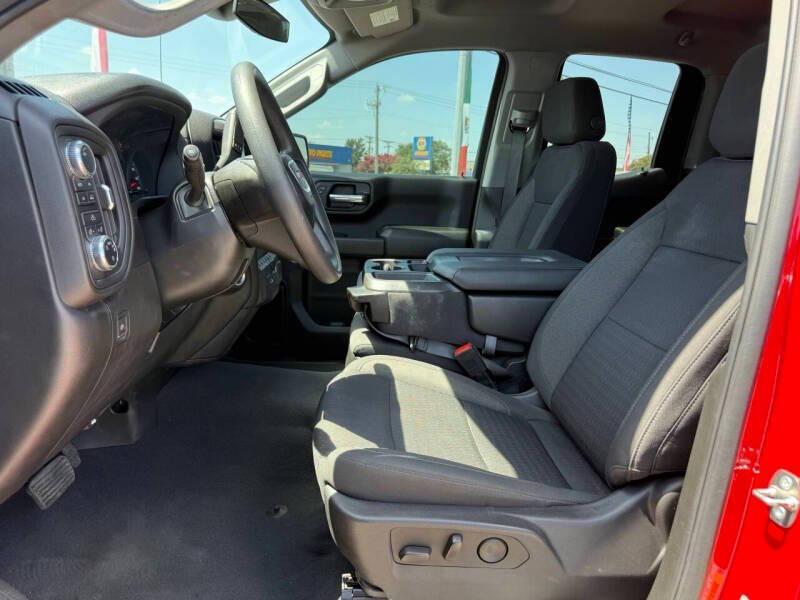 used 2023 GMC Sierra 1500 car, priced at $33,995