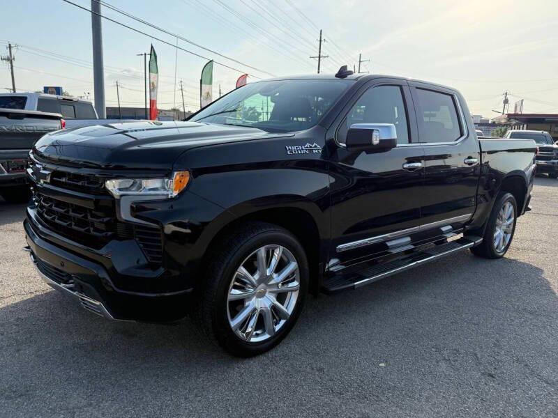 used 2024 Chevrolet Silverado 1500 car, priced at $41,995