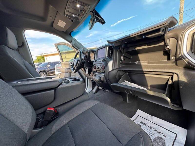 used 2022 Chevrolet Silverado 2500 car, priced at $35,995
