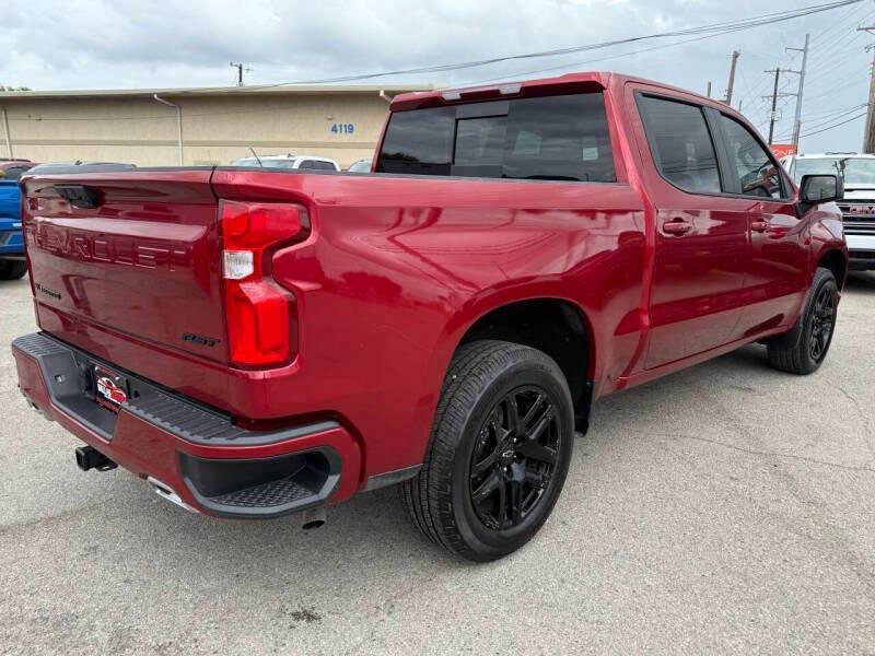 used 2025 Chevrolet Silverado 1500 car, priced at $34,995