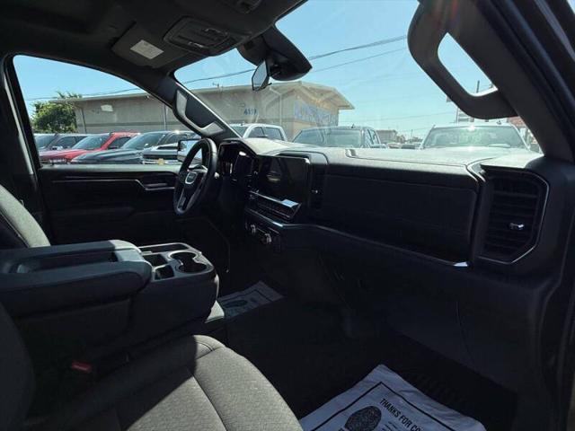 used 2024 GMC Sierra 1500 car, priced at $33,995