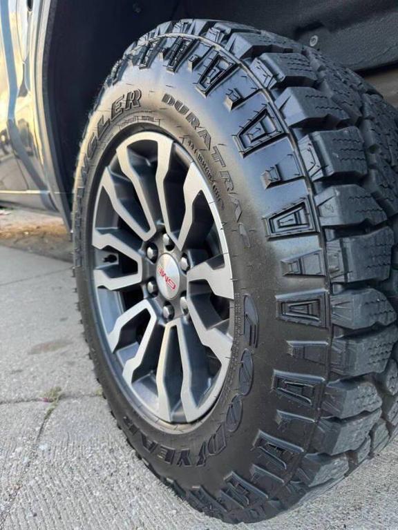 used 2020 GMC Sierra 1500 car, priced at $33,995
