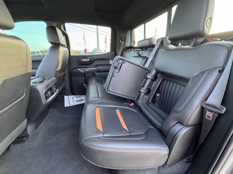 used 2020 GMC Sierra 1500 car, priced at $33,995