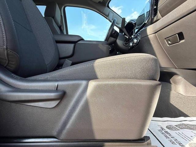 used 2024 GMC Sierra 1500 car, priced at $31,995