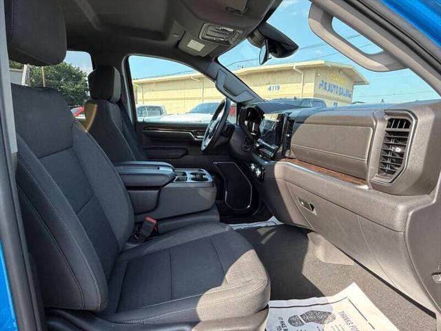 used 2024 GMC Sierra 1500 car, priced at $31,995