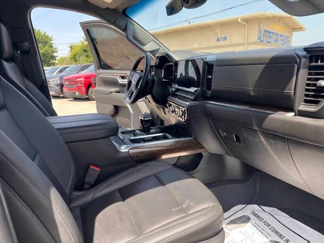 used 2024 GMC Sierra 1500 car, priced at $34,995